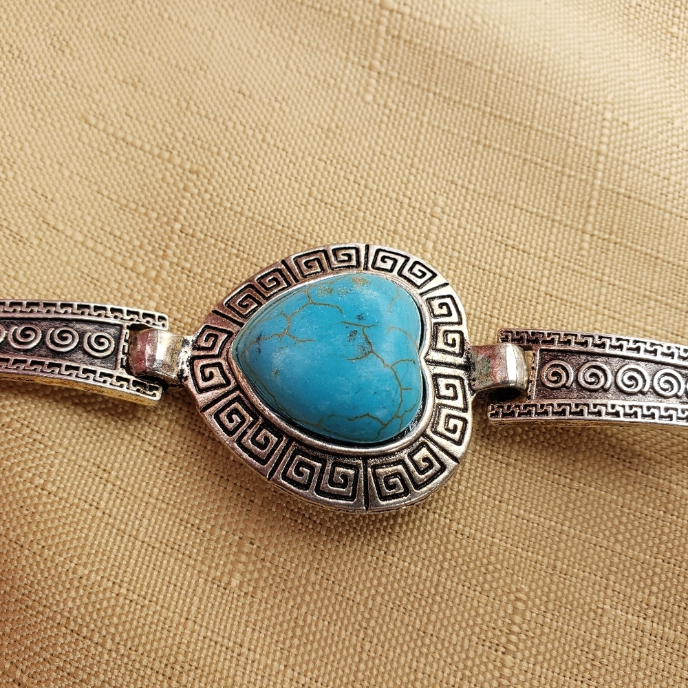 Heart bracelet